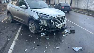 Жёсткое ДТП на улице Машиностроителей — фото 3