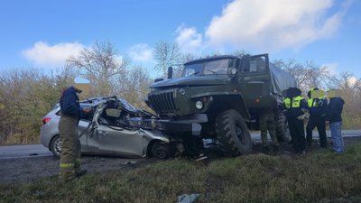 Под Новочеркасском в лобовом столкновении погиб шахтинец — фото 7