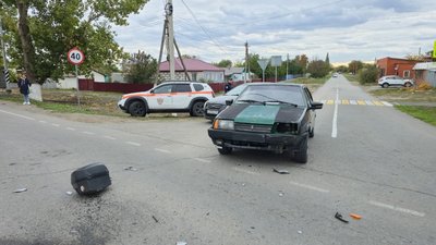 Под Новочеркасском произошло жесткое ДТП с мотоциклистом: водитель госпитализирован с тяжелыми... — фото 4