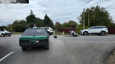 Под Новочеркасском произошло жесткое ДТП с мотоциклистом: водитель госпитализирован с тяжелыми... — фото 5