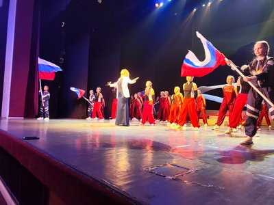 Лучшие педагоги Новочеркасска отмечены наградами в канун профессионального праздника