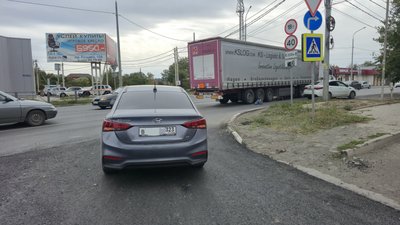 На пересечении Луначарского и Гагарина водитель Хендэ проявил невнимательность и догнал Киа