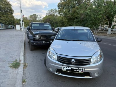 Парковку дня зафиксировали сегодня наши друзья из "Авакома"