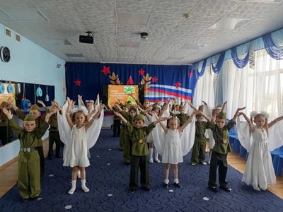 В День памяти и скорби сотрудники библиотеки имени Зои Космодемьянской провели для воспитанников... — фото 2