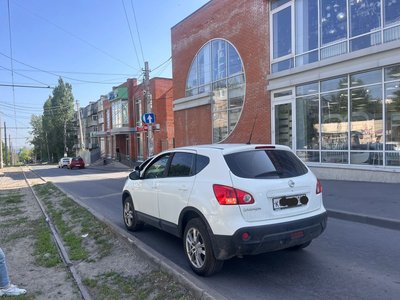 Форд Фокус и Ниссан Кашкай решили одновременно повернуть с  Баклановского на Крылова — фото 2