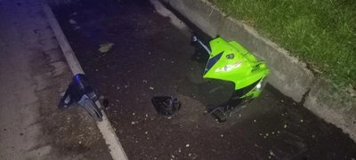 Мотоциклисту понадобилась медицинская помощь после ДТП на Московской