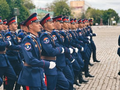 Новочеркасск торжественно встретил казаков-участников парада Победы — фото 5