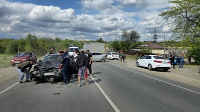 Серьезное ДТП на въезде в Новочеркасск: пять пострадавших — фото 8