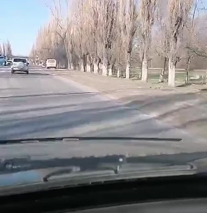 Инцидент со сгоревшим сегодня на Харьковском шоссе автомобилем попал на видео